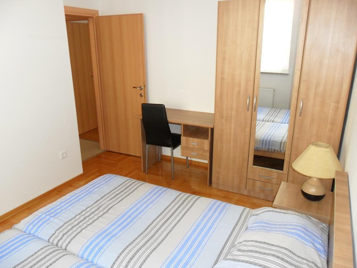 Vile Park Apartment Πούλα Εξωτερικό φωτογραφία