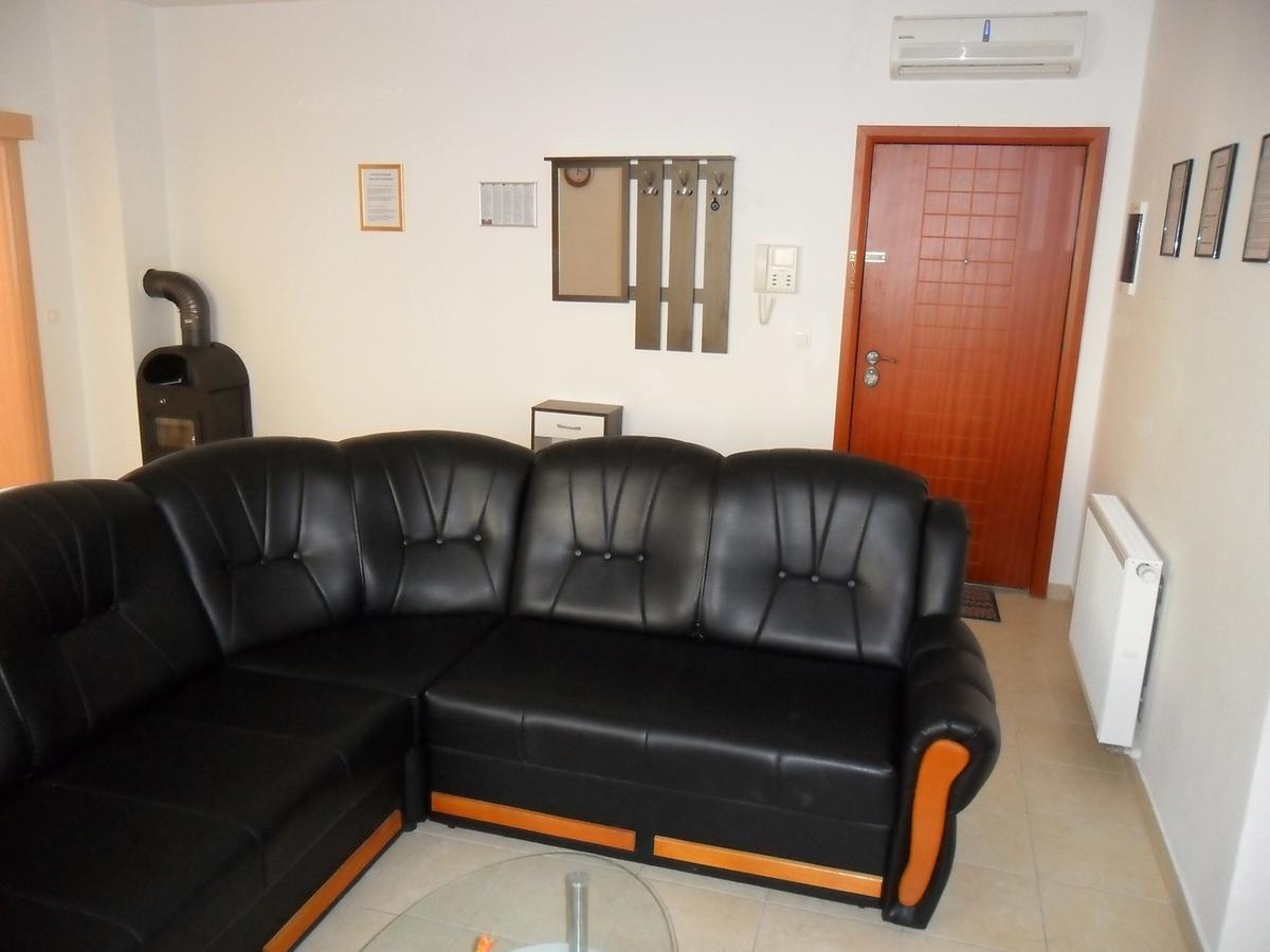 Vile Park Apartment Πούλα Εξωτερικό φωτογραφία
